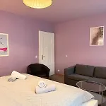 Purple Dragon 3bdr Apartment