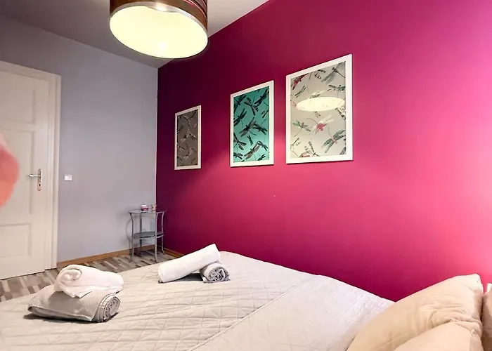 Purple Dragon 3bdr Апартаменты Прага