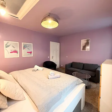 Purple Dragon 3bdr Apartman Prága