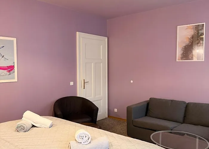 Purple Dragon 3bdr Appartement