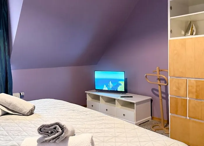 Purple Dragon 3bdr Appartement *